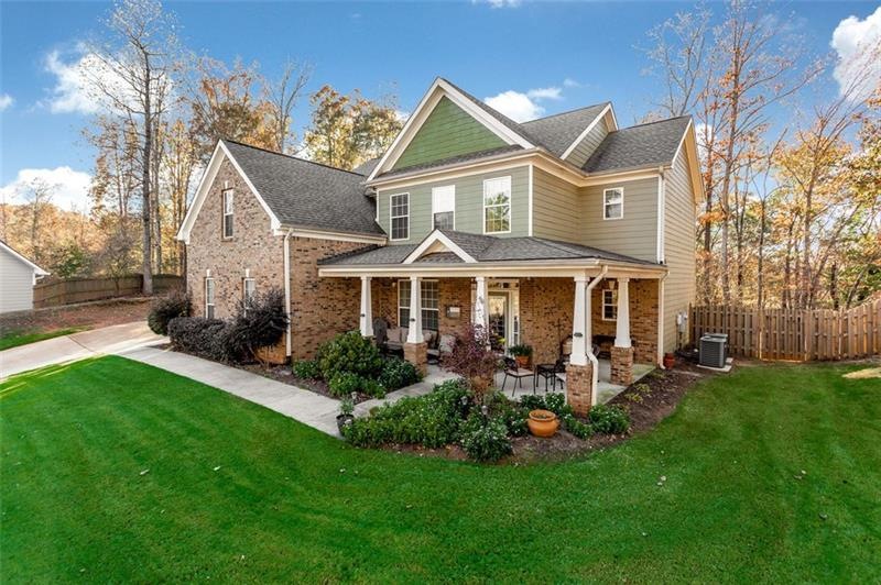 2012 Forsyth Park Ln, Hoschton, GA 30548 - photo 1