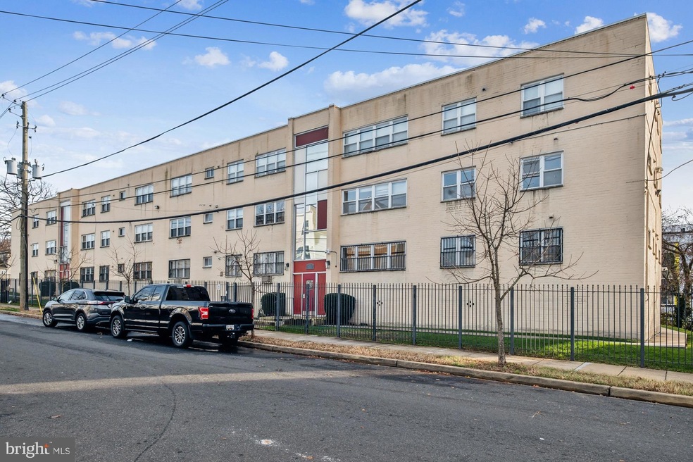 5037 Call Place SE unit 202, Washington, DC 20019 - photo 1