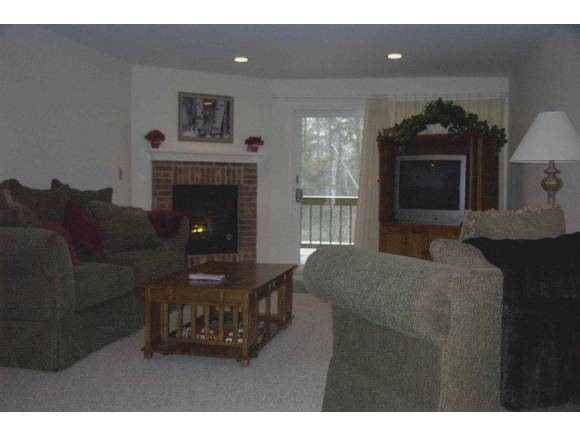 5-3 White Oak Ln unit 5-3, Lincoln, NH 03251 - photo 1