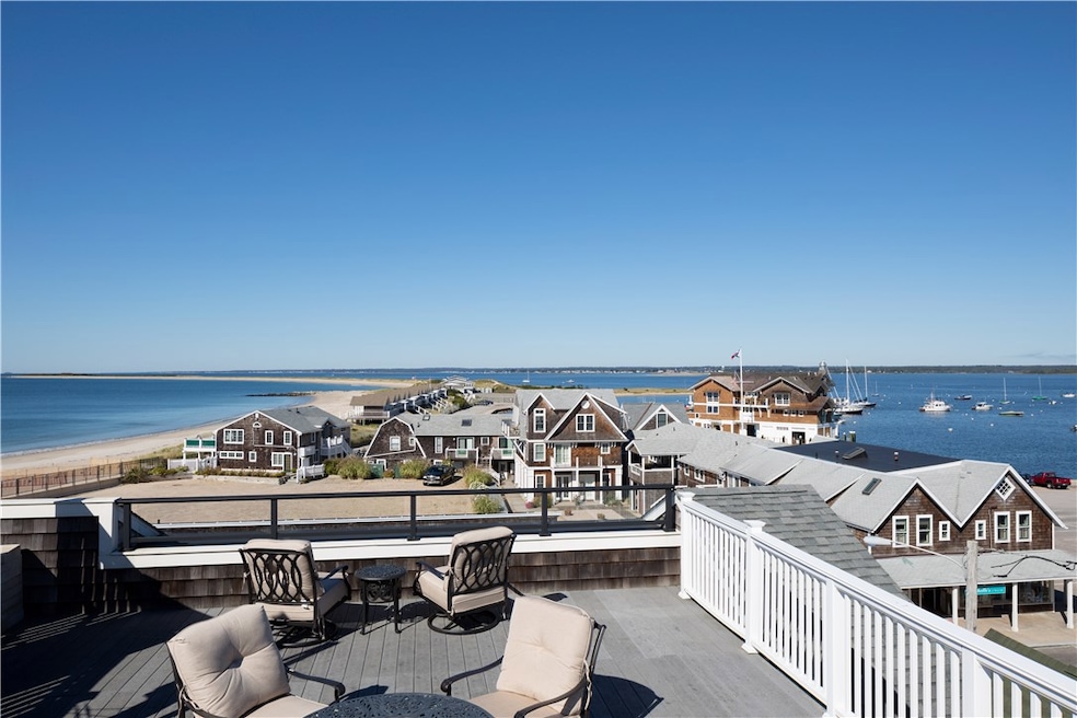 124 Bay St unit R3, Westerly, RI 02891 - photo 1