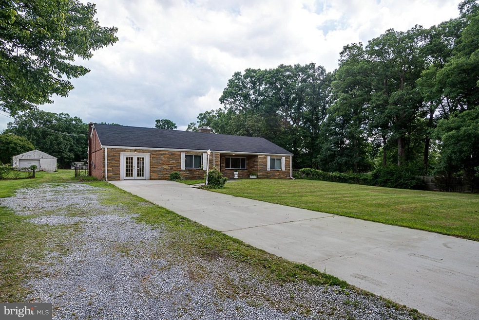 5110 Abbott Dr, Temple Hills, MD 20748 - photo 1