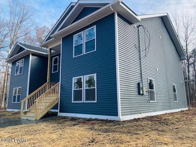 246 Aspen Dr, Milford, PA 18337 - photo 1