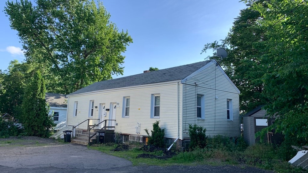 21 1/2 Harrington Ave unit 21 1/2, Quincy, MA 02169 - photo 1