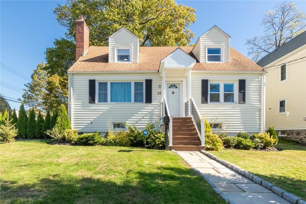 33 Whittemore Place, Port Chester, NY 10573 - photo 1