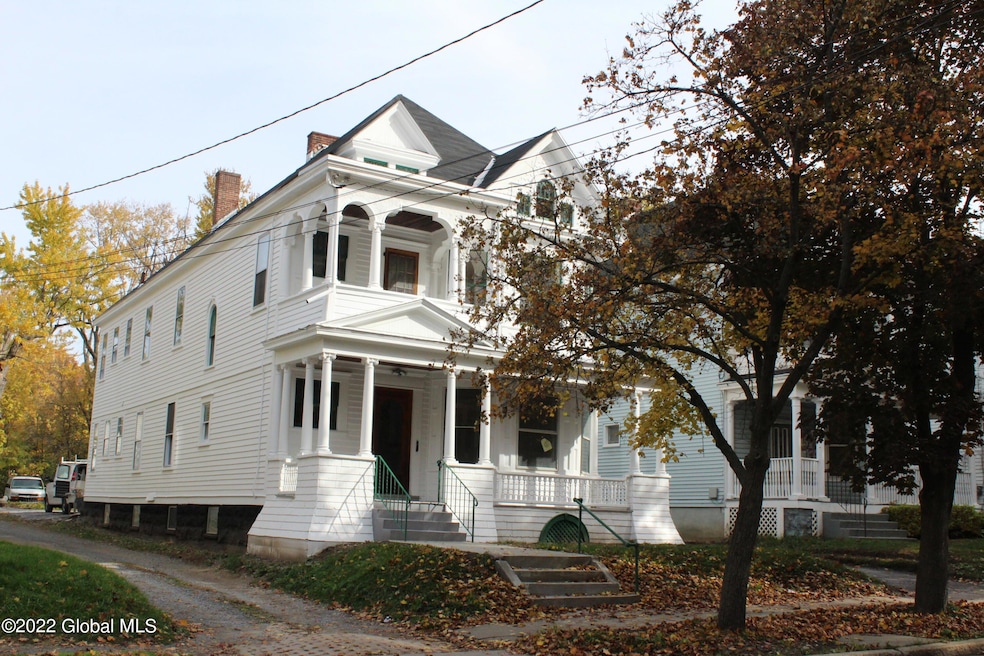 1105 Union St, Schenectady, NY 12308 - photo 1