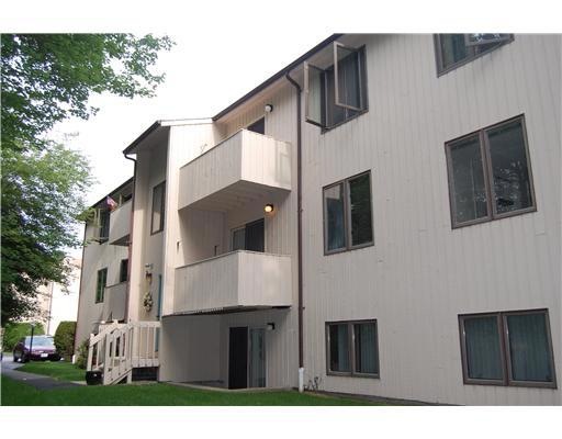 33 Kristee Cir, West Warwick, RI 02893 - photo 1