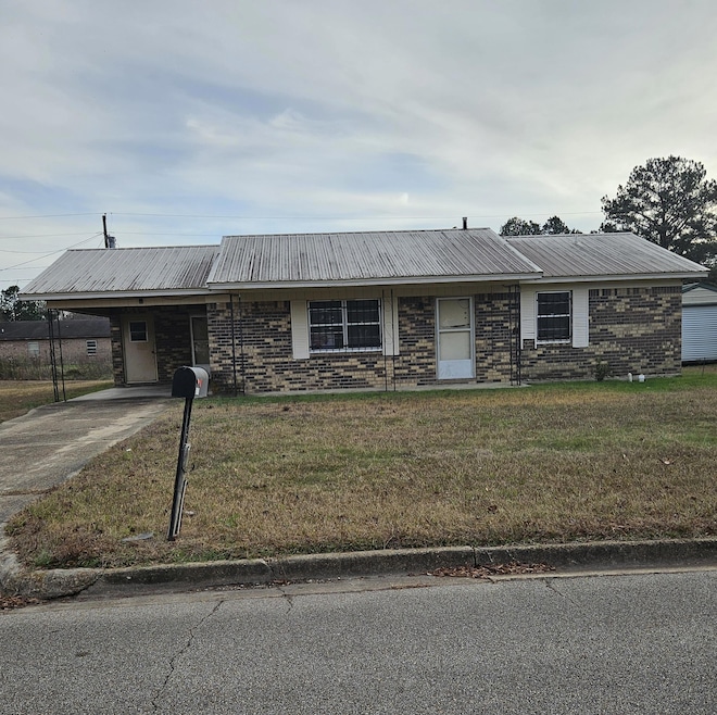 3423 Meadow Dr, Tupelo, MS 38801 - photo 1