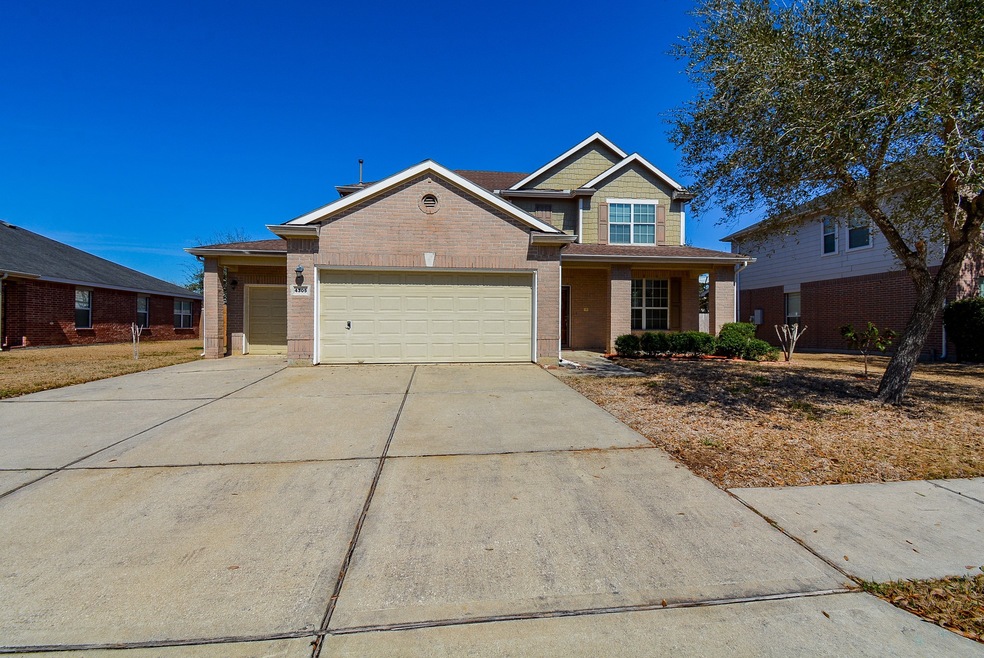 4305 Summer Ln, Pearland, TX 77584 - photo 1