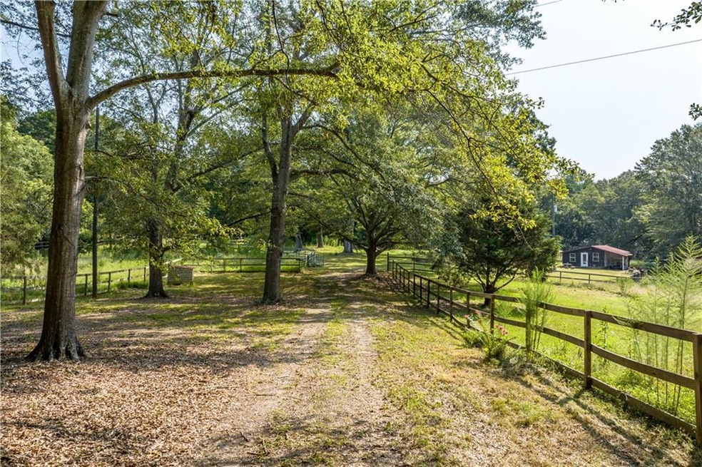 Driveway leading to property