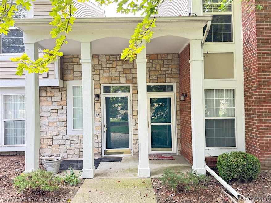 For Rent $1,700/month • Co-Listing Agent