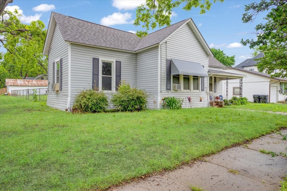 For Sale $150,000 • Co-Listing Agent