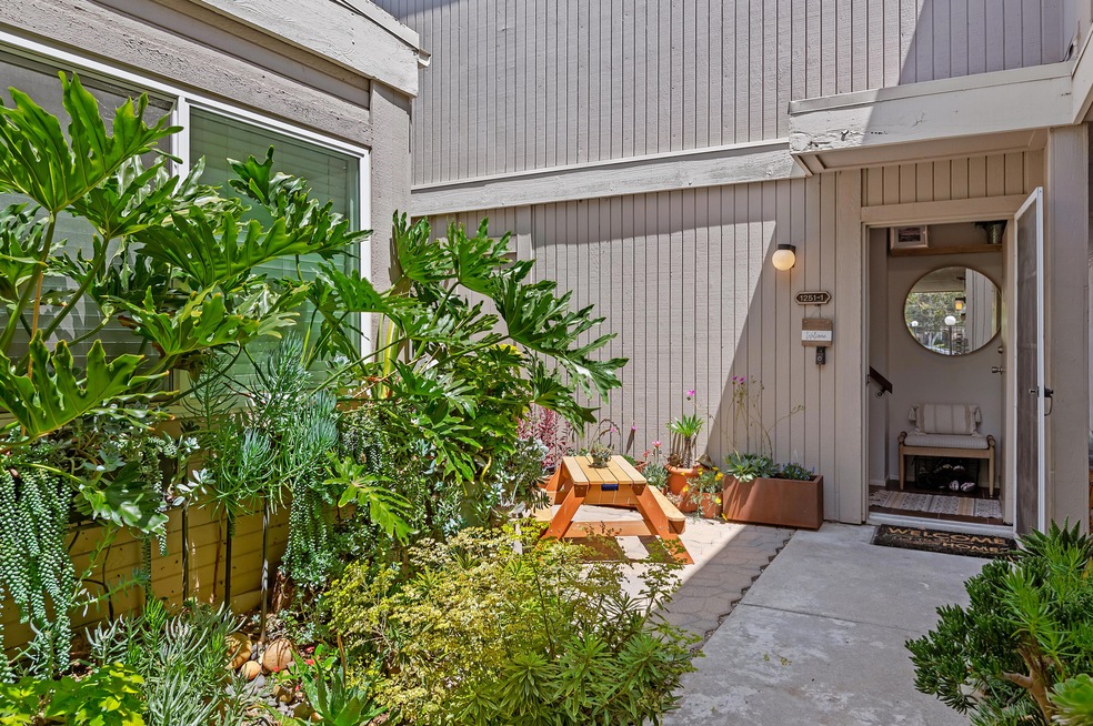 01 - Unit Exterior