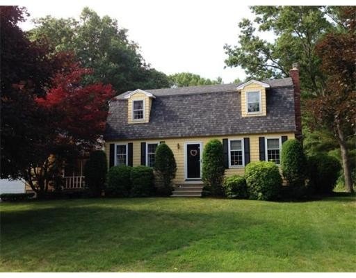 7 Lexington Rd, Dracut, MA 01826 - photo 1