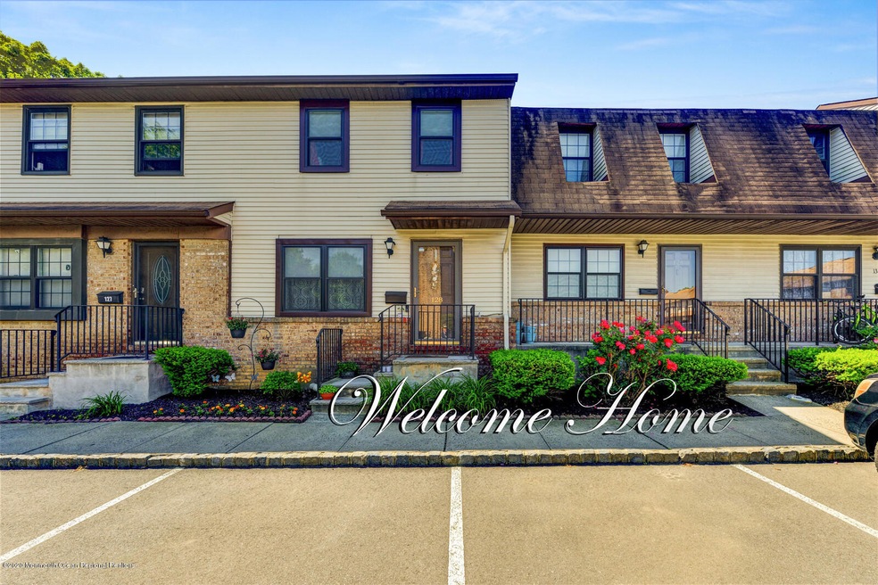01_00Front_Exterior_Welcome_Home_mls
