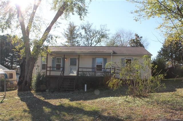 8906 Leafycreek Dr, North Chesterfield, VA 23237 - photo 1