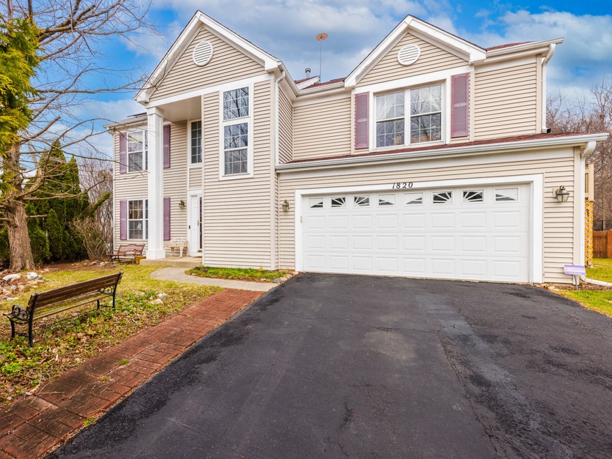 1820 Cambridge Dr, Carpentersville, IL 60110 - photo 1