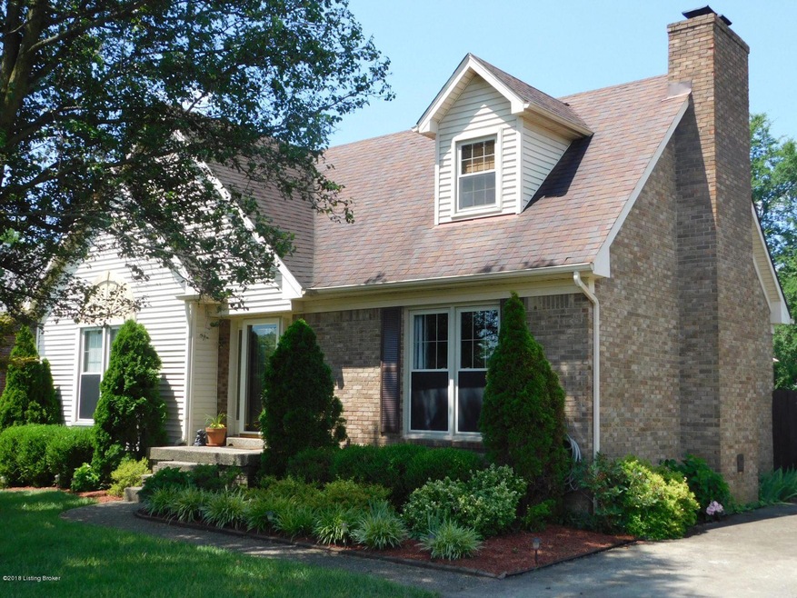 8202 Rome Beauty Way, Louisville, KY 40228 - photo 1