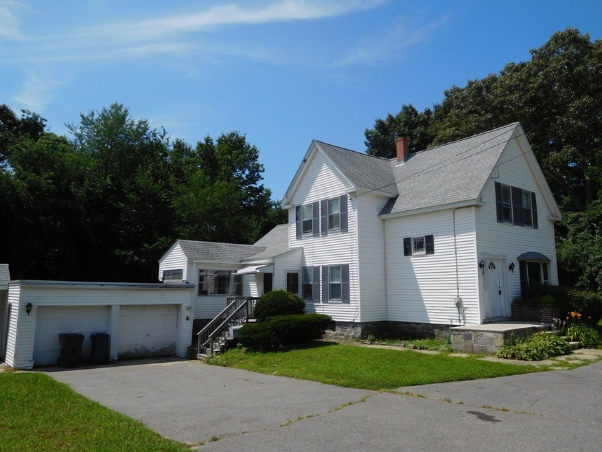 1448 Lakeview Ave unit 1, Dracut, MA 01826 - photo 1