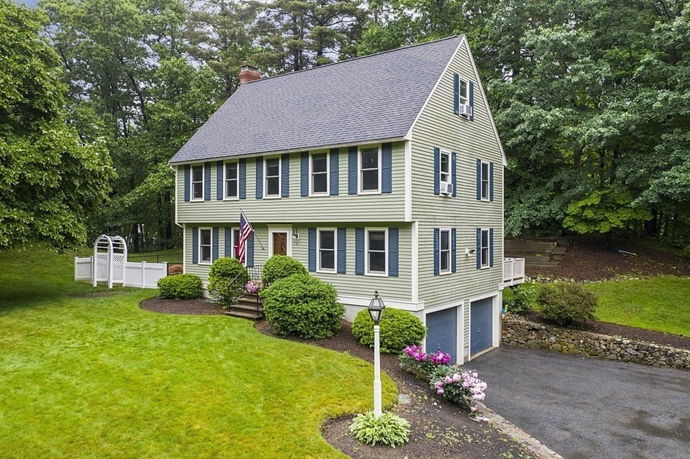 2 Silver Mine Ln, Georgetown, MA 01833 - photo 1