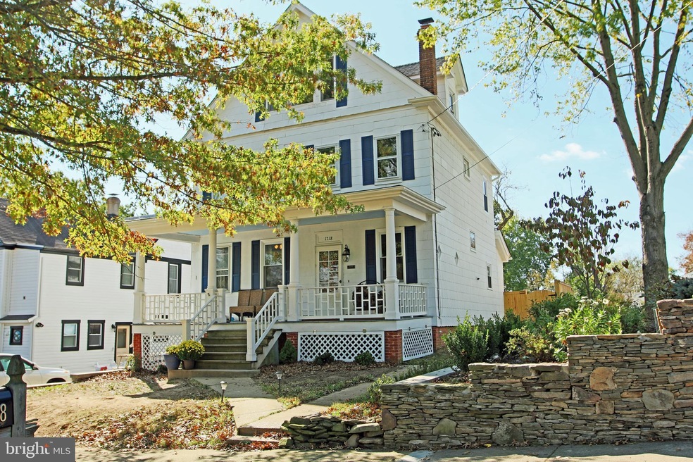 1718 Magnolia Ave, Halethorpe, MD 21227 - photo 1