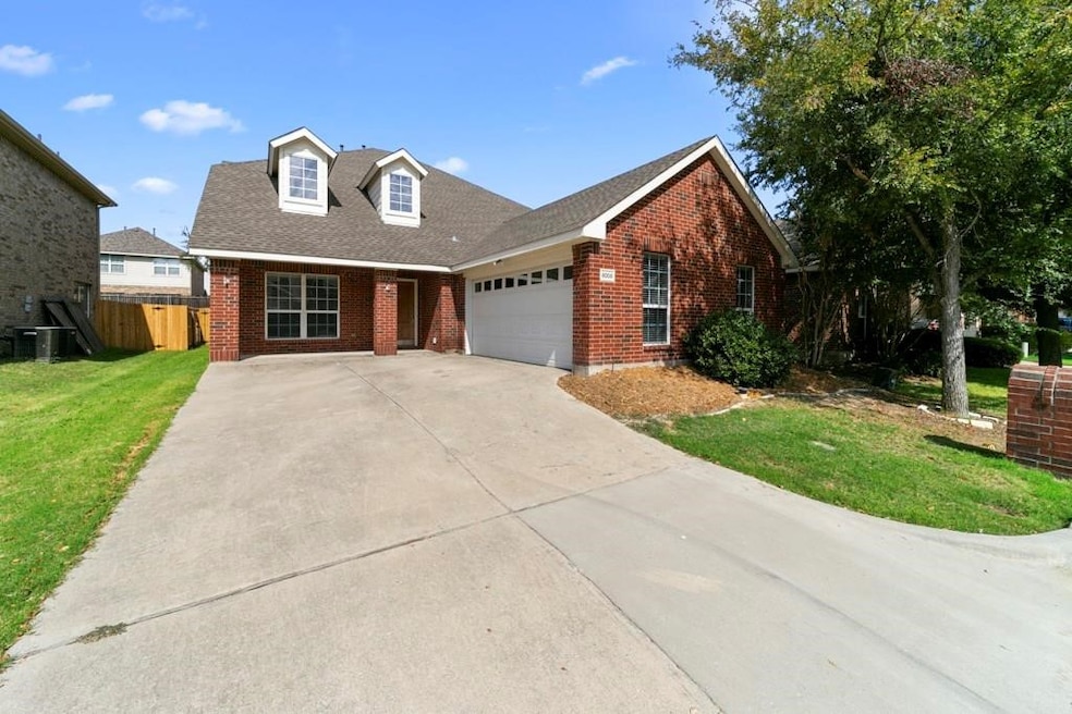 For Sale $520,000 • Co-Listing Agent