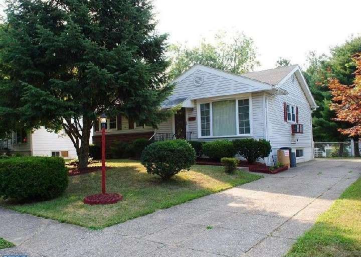 3746 Susan Ln, Brookhaven, PA 19015 - photo 1