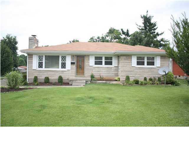 6203 Apex Dr, Louisville, KY 40219 - photo 1