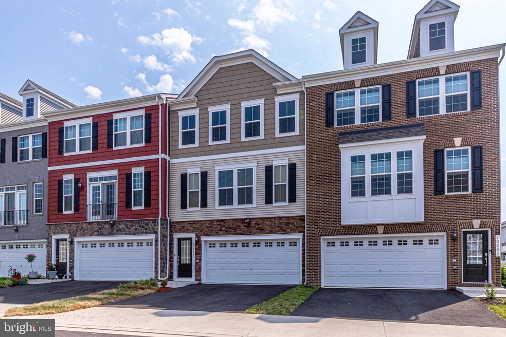 10599 Hinton Way, Manassas, VA 20112 - photo 1