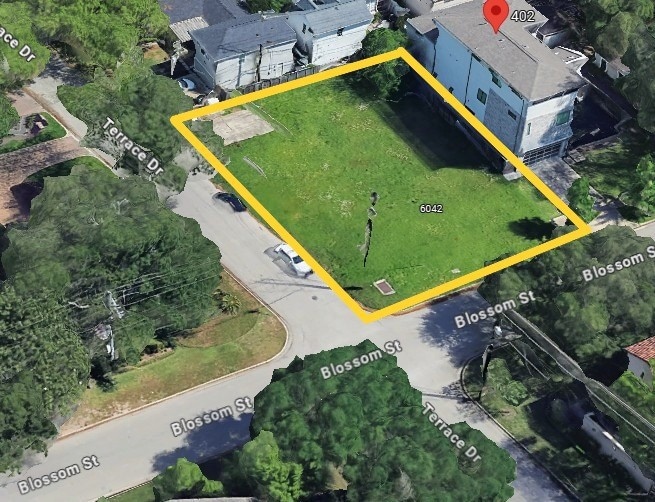 Under Contract $990,000