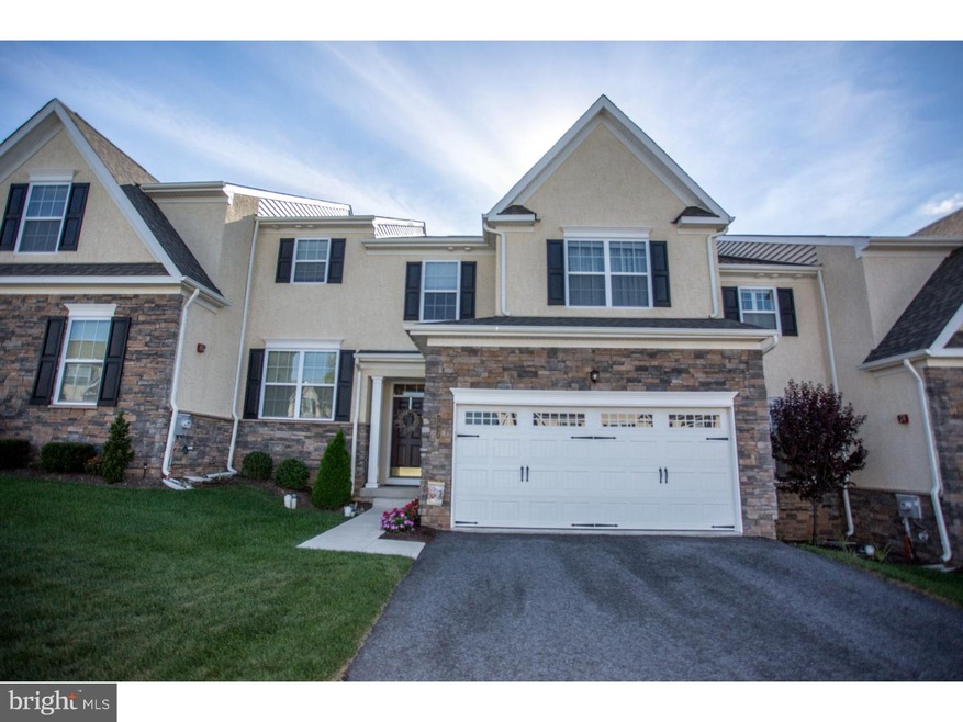 2032 Pleasant Valley Dr, Lansdale, PA 19446 - photo 1