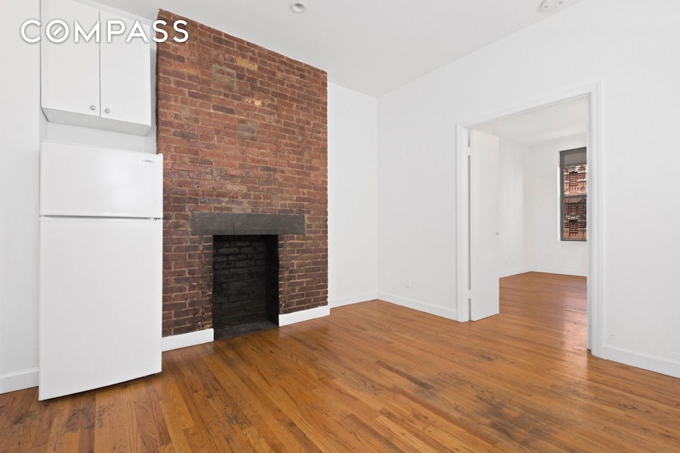 147 Sullivan St unit 4-C, New York, NY 10012 - photo 1