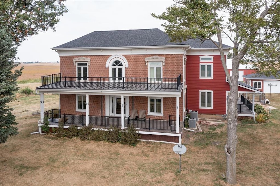 5664 Island Ave, Newton, IA 50208 - photo 1