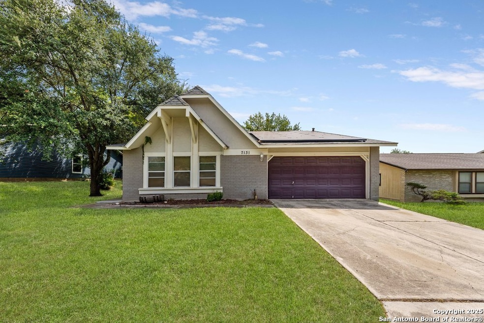 7131 Apache Ridge, Converse, TX 78109 - photo 1