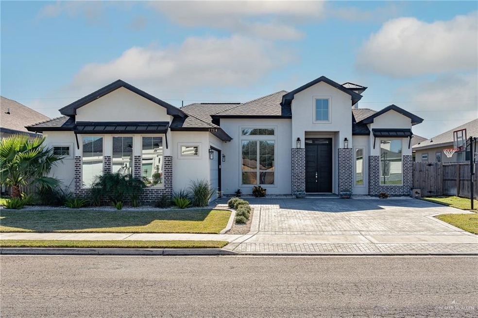 1714 Red River Ave, Edinburg, TX 78539 - photo 1