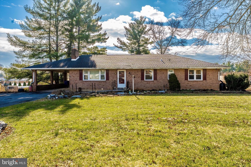 6103 Pembrook St, Frederick, MD 21704 - photo 1