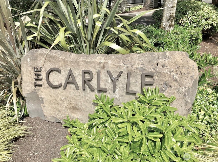 1372 Bellevue Way NE unit 2, Bellevue, WA 98004 - photo 1