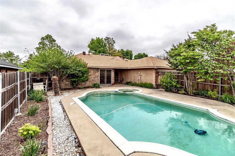 427 Elliot St, Wylie, TX 75098 - photo 1