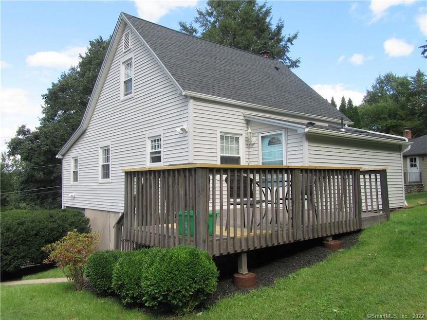 47 Alpine Cir, Sandy Hook, CT 06482 - photo 1