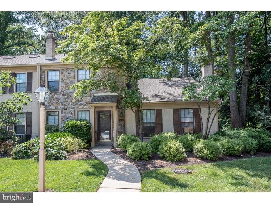 404 Weatherstone Dr, Paoli, PA 19301 - photo 1