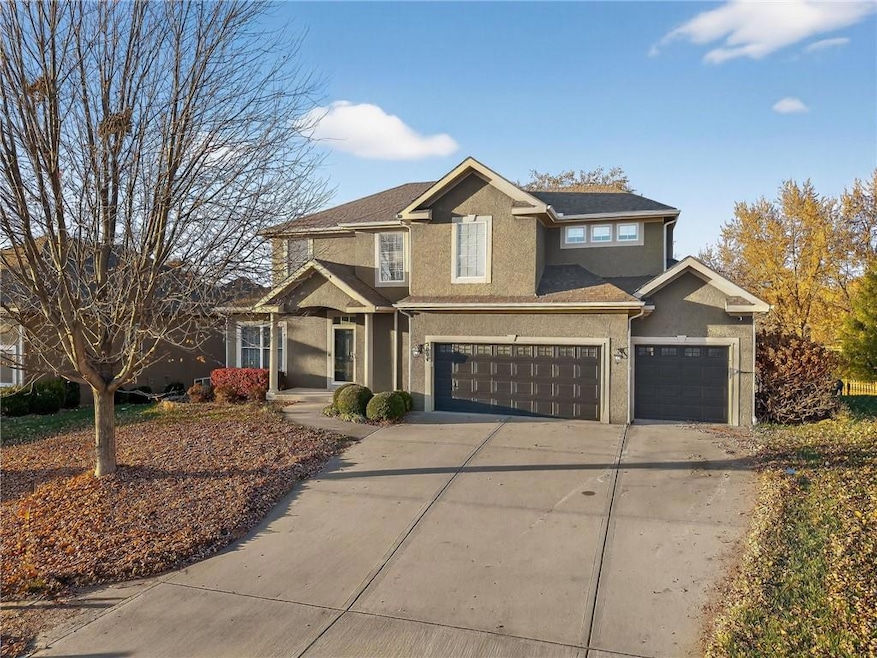 5004 NW 57th Place, Kansas City, MO 64151 - photo 1