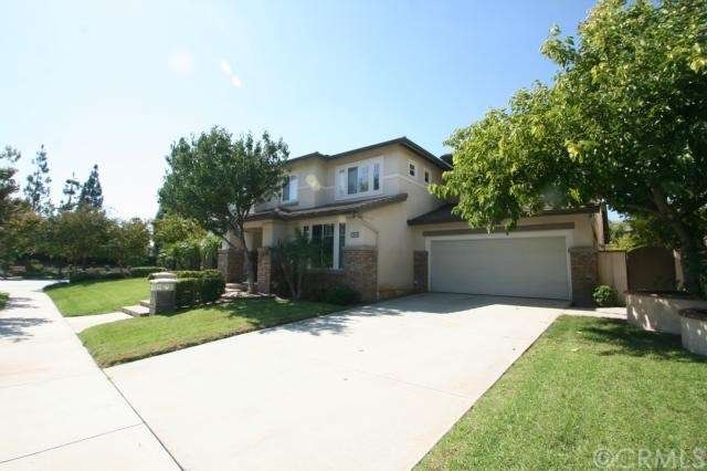 Front view of huge corner lot, facing northwest