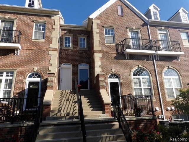 Original owner selling! Excellent Trenton location