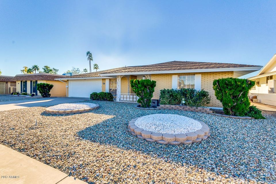 9810 N 102nd Dr, Sun City, AZ 85351 - photo 1