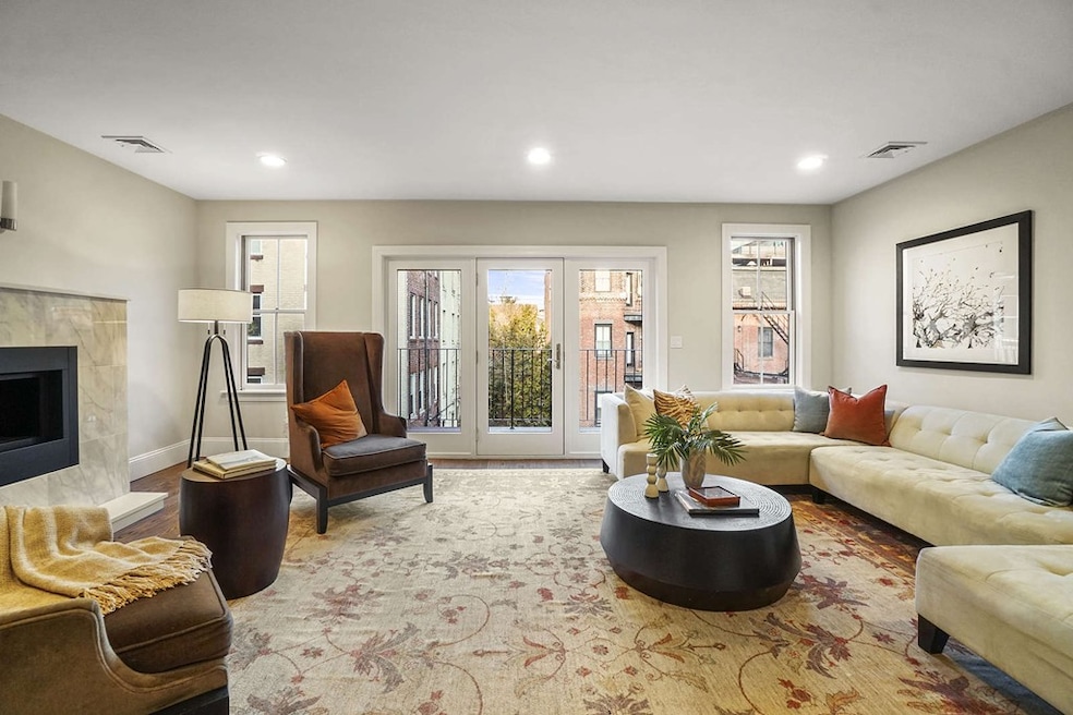 21 Worcester St unit 2, Boston, MA 02118 - photo 1