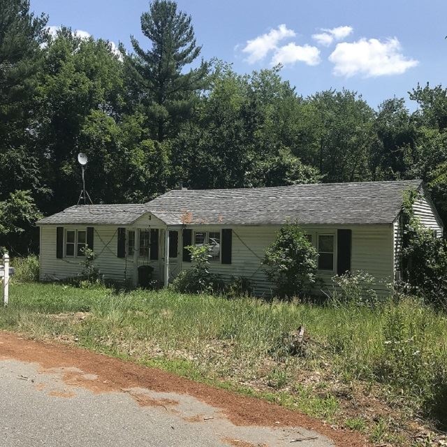 5 Silver Spring Dr, Bedford, NH 03110 - photo 1