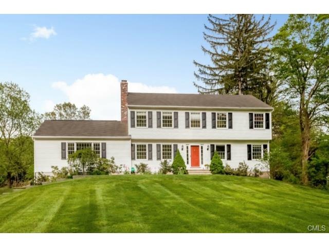Picture Perfect 4 Bedroom Colonial