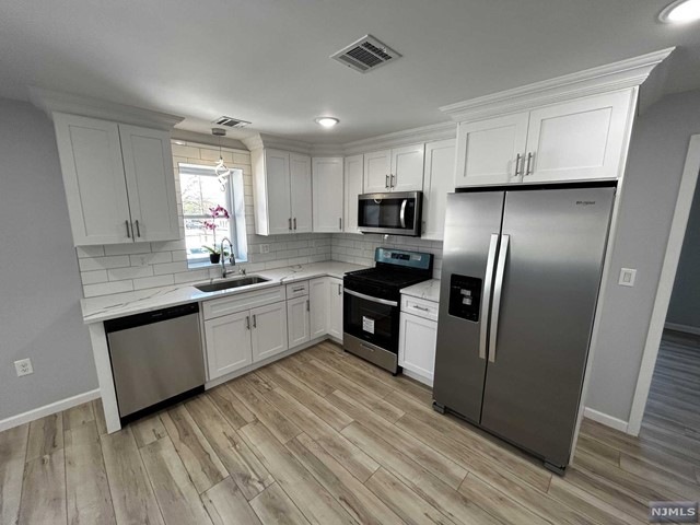 948 Paterson Ave unit 2, East Rutherford, NJ 07073 - photo 1