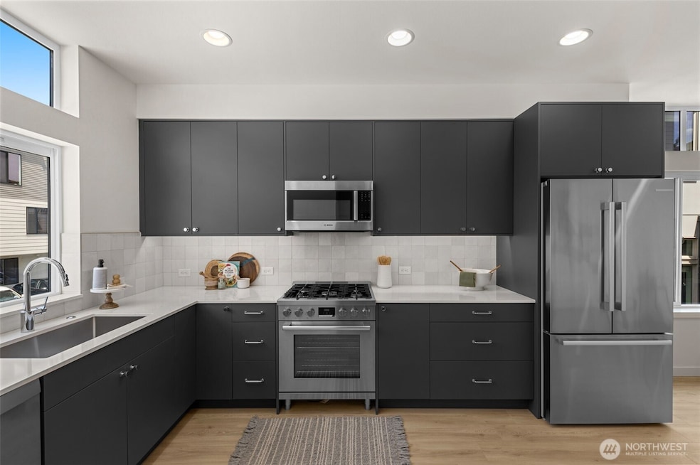 8337 12th Ave NW, Seattle, WA 98117 - photo 1