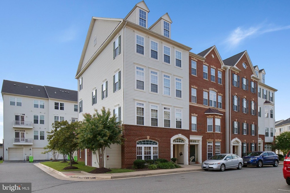 25343 Curiosity Square, Aldie, VA 20105 - photo 1