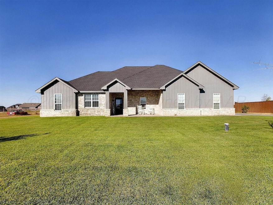 For Sale $485,000